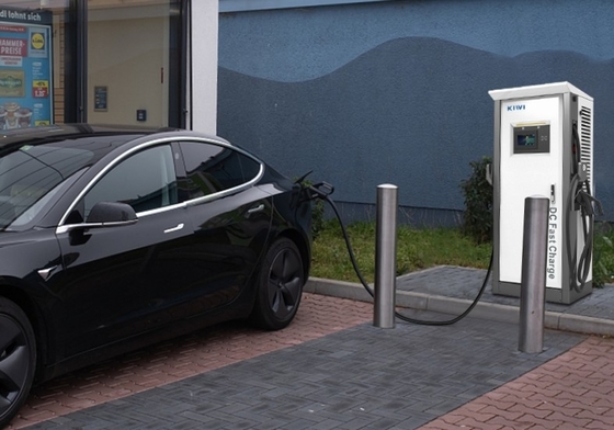 150kW ایستگاه شارژ EV تجاری الکتریکی DC EV شارژر CCS2 Type2 Ocpp1.6