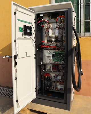 هتل ها آپارتمان ها شارژر 3 فاز دو فاز EV شارژر دو فاز هوشمند DC سریع ماشین الکتریکی 150-1000 ولت