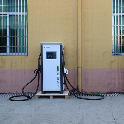 ایستگاه شارژ سریع 120 کیلو وات CCS1 CCS2 Car Chademo EV DC با فرکانس شبکه 50Hz±10Hz