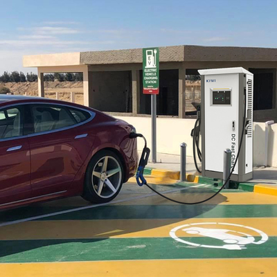 سوپرمارکت پارک تفریحی Tesla EV شارژر با سه فاز AC 380V ± 20% ولتاژ ورودی
