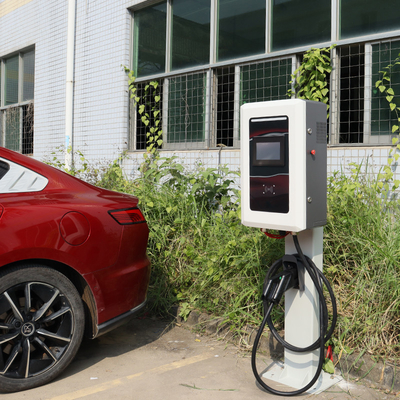 برنامه هوشمند 4G در فضای باز 20kW 30kW 40kW سطح 3 دیواری DC تجاری CCS1 CCS2 ایستگاه شارژ EV GB / T