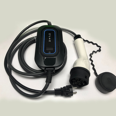 3.5KW سطح 2 ایستگاه شارژ EV قابل حمل نوع 2 IEC 62196 تنظیم شده 8-32A جریان AC نشت نوع B RCD 30mA 6mA برای خانه